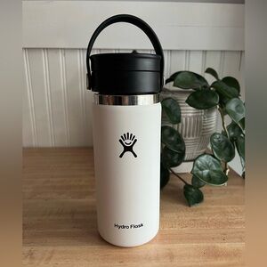 White Hydro flask, 16oz